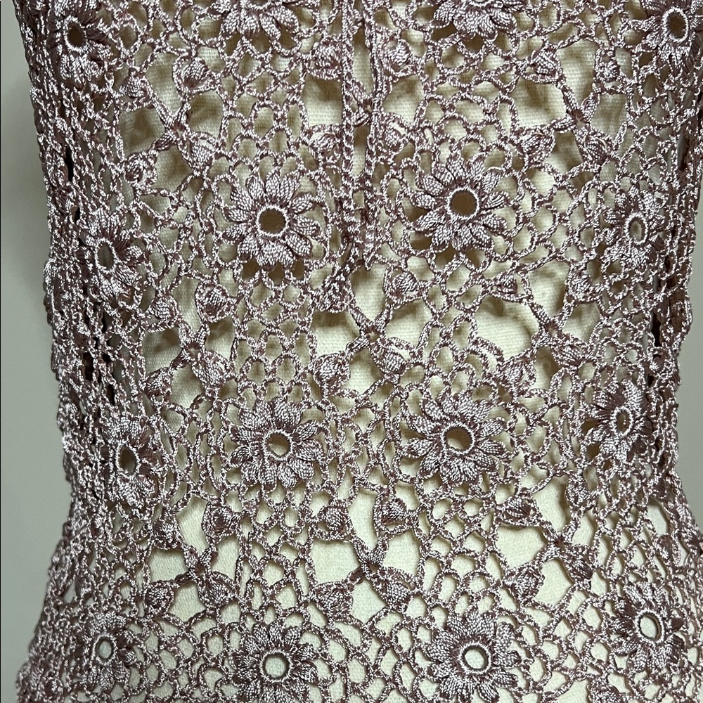 🌸🩷The Limited Crochet Lace Blouse in Light Purple - Picture 9 of 15